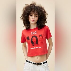 NWOT Daydreamer TLC CRAZY SEXY COOL BOXY
CROP TEE Size S